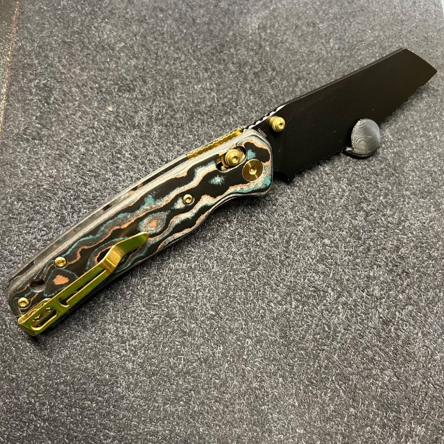 Bladebinge - Bestechman Cicada's Wing • Serrated • Shipwreck Camo