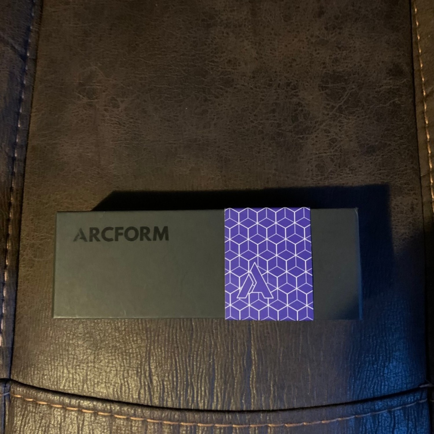 Bladebinge Arcform Sabre Ultem handle BHQ Exclusive 20CV blade