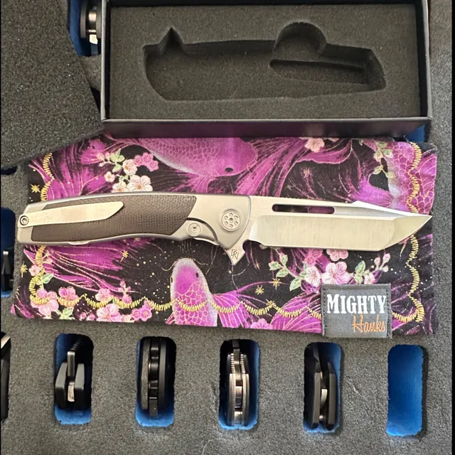 Bladebinge - Sharp By Design Mini Evo Typhoon Tanto and Micarta