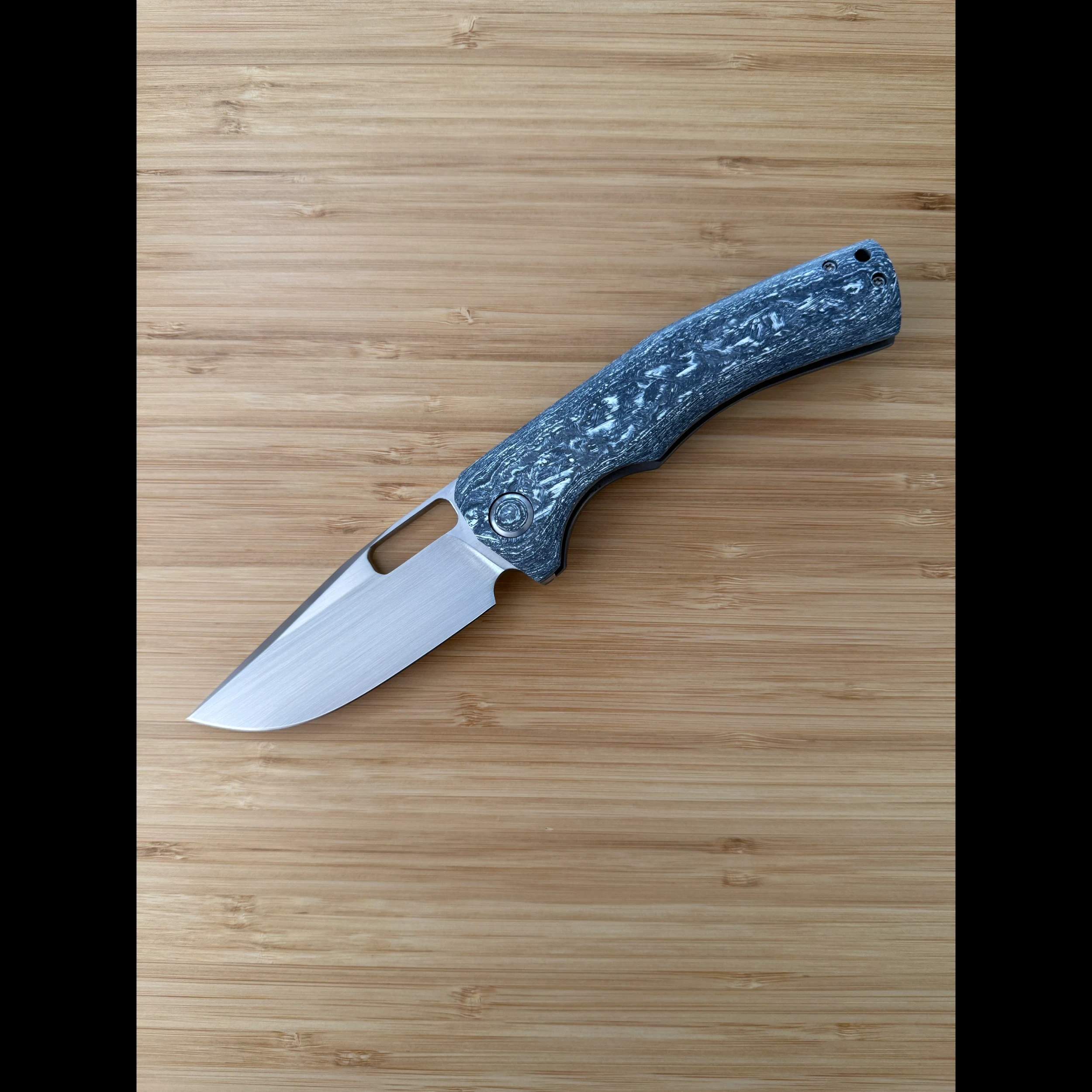 Bladebinge - Kevin Foster White CarboTI Narwhal Hitchhiker