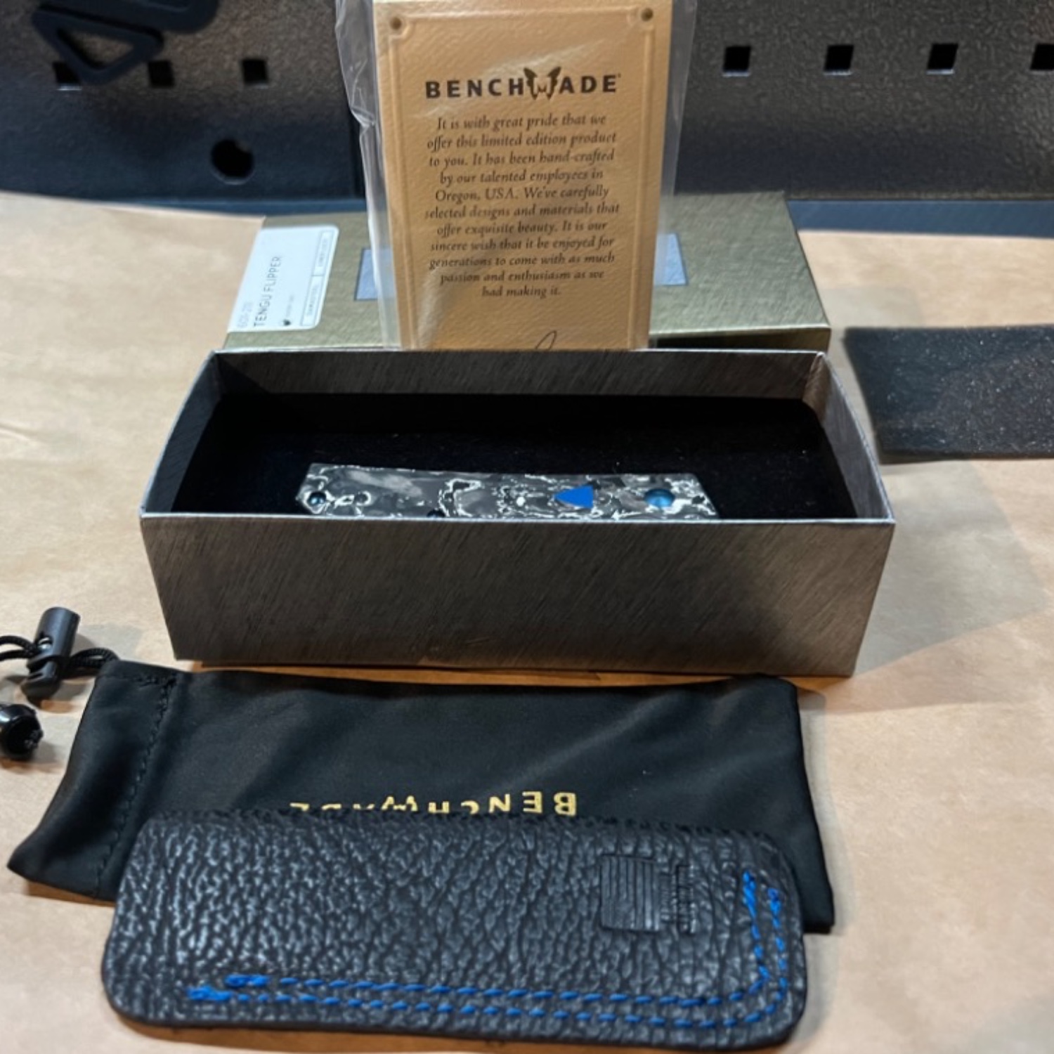 Bladebinge - Benchmade Gold Class Tengu Flipper