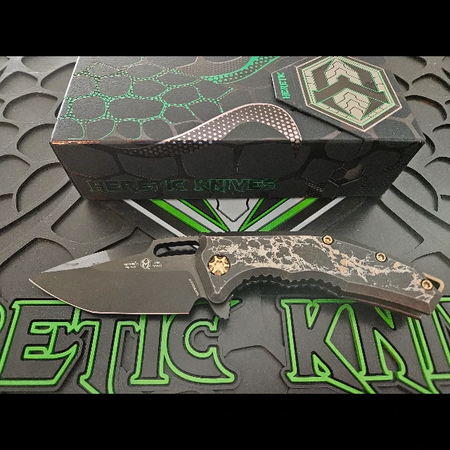 Bladebinge - Heretic MEDUSA MANUAL TANTO DLC BLACK MARBLE TITANIUM