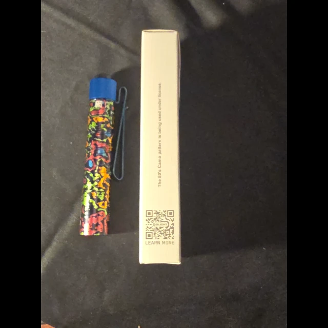 Bladebinge - Olight I3T 2 EOS - 80s Camo Carbon - Limited Edition