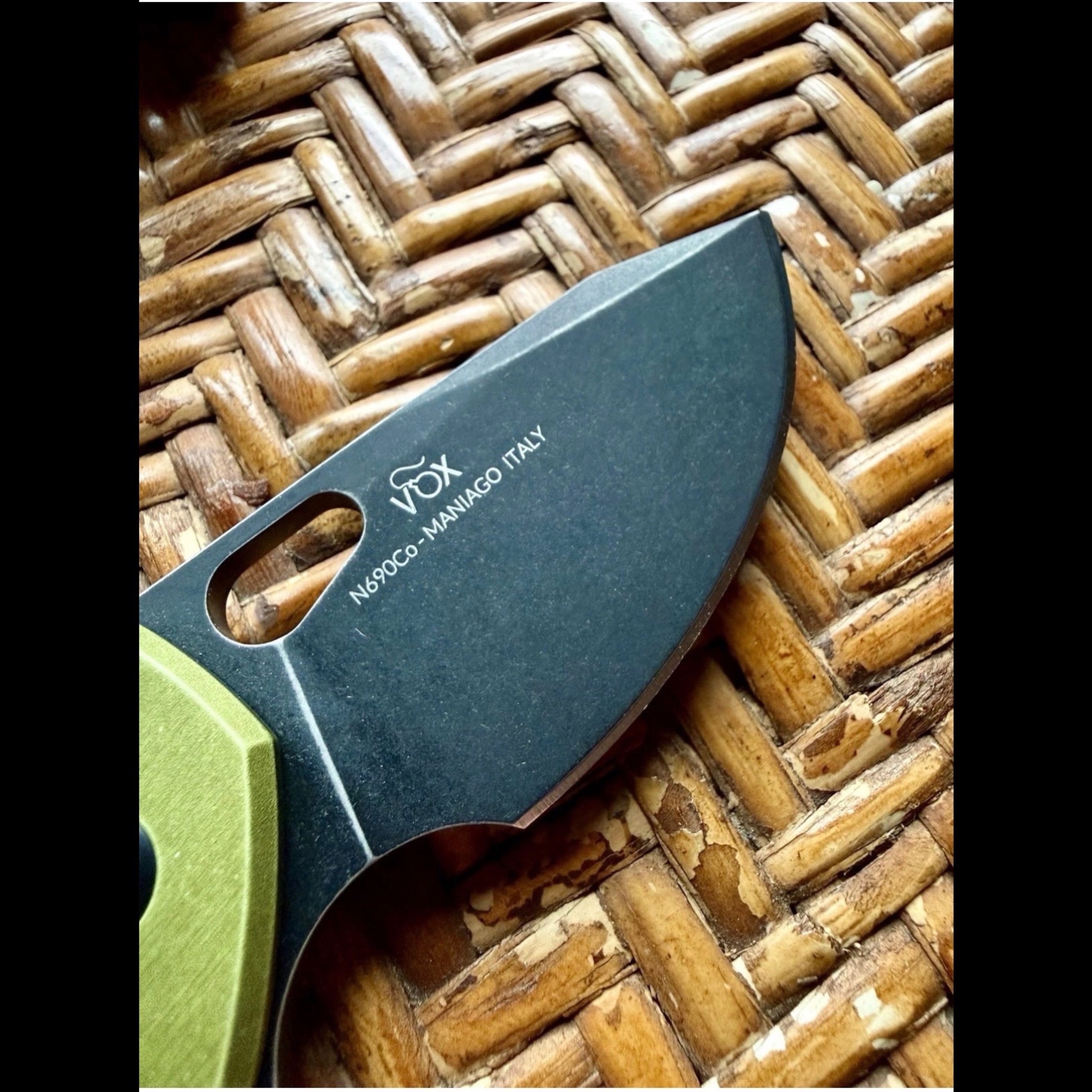 Bladebinge - New Fox Knives Suru Frame Lock FX-526 ALG N690Co