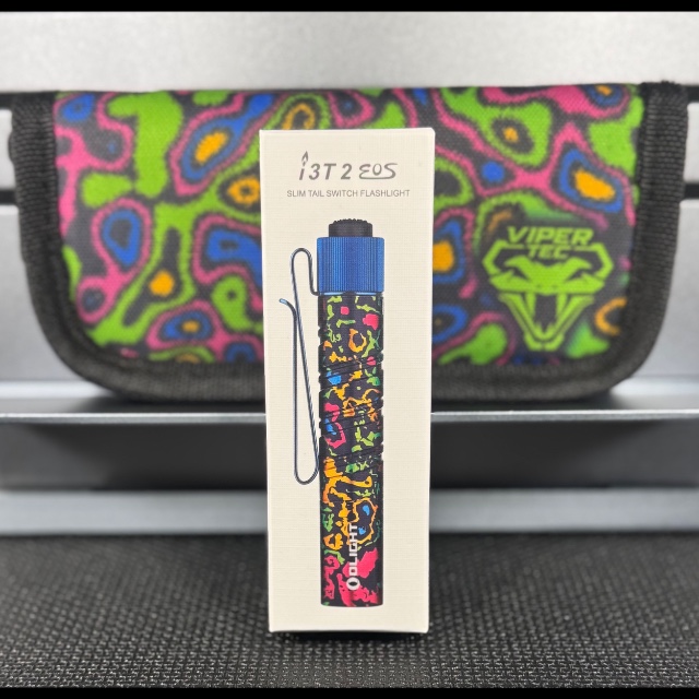 Bladebinge - 🧸BROP Exclusive 80's Camo Olight i3T 2 w/80's Vor