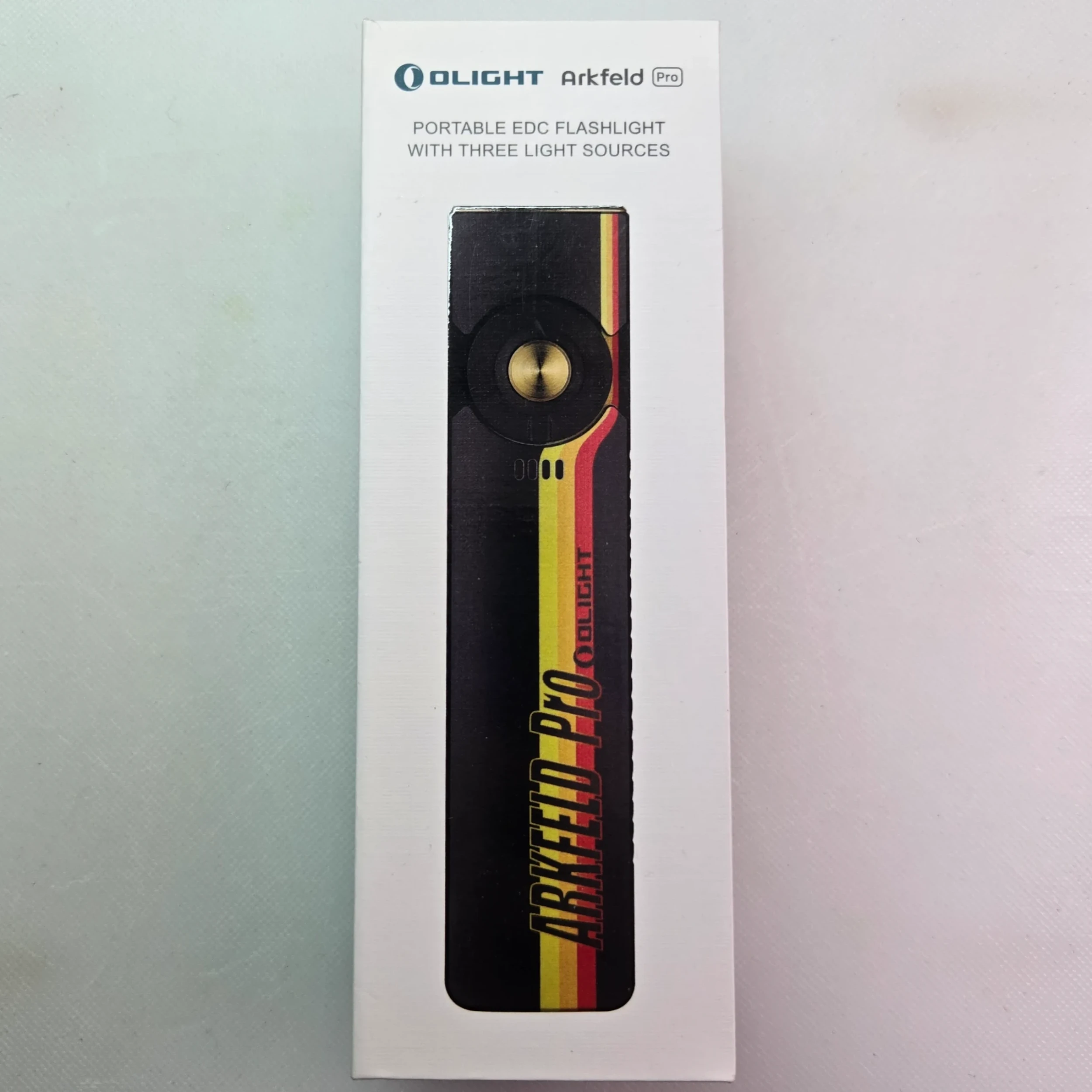Bladebinge - Olight Arkfeld Pro [Racing Stripes] 3-in-1: Flashlight ...