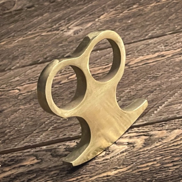 Bladebinge - 2 Finger Brass Knuck