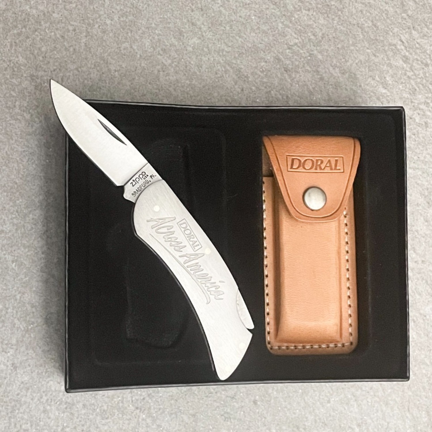 Bladebinge - Zippo Doral Across America Pocket Knife With Leather
