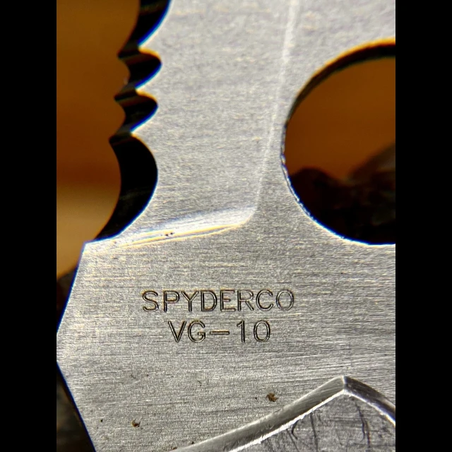 Bladebinge - SPYDERCO VG-10 SEKI JAPAN Harpy Satin Finished