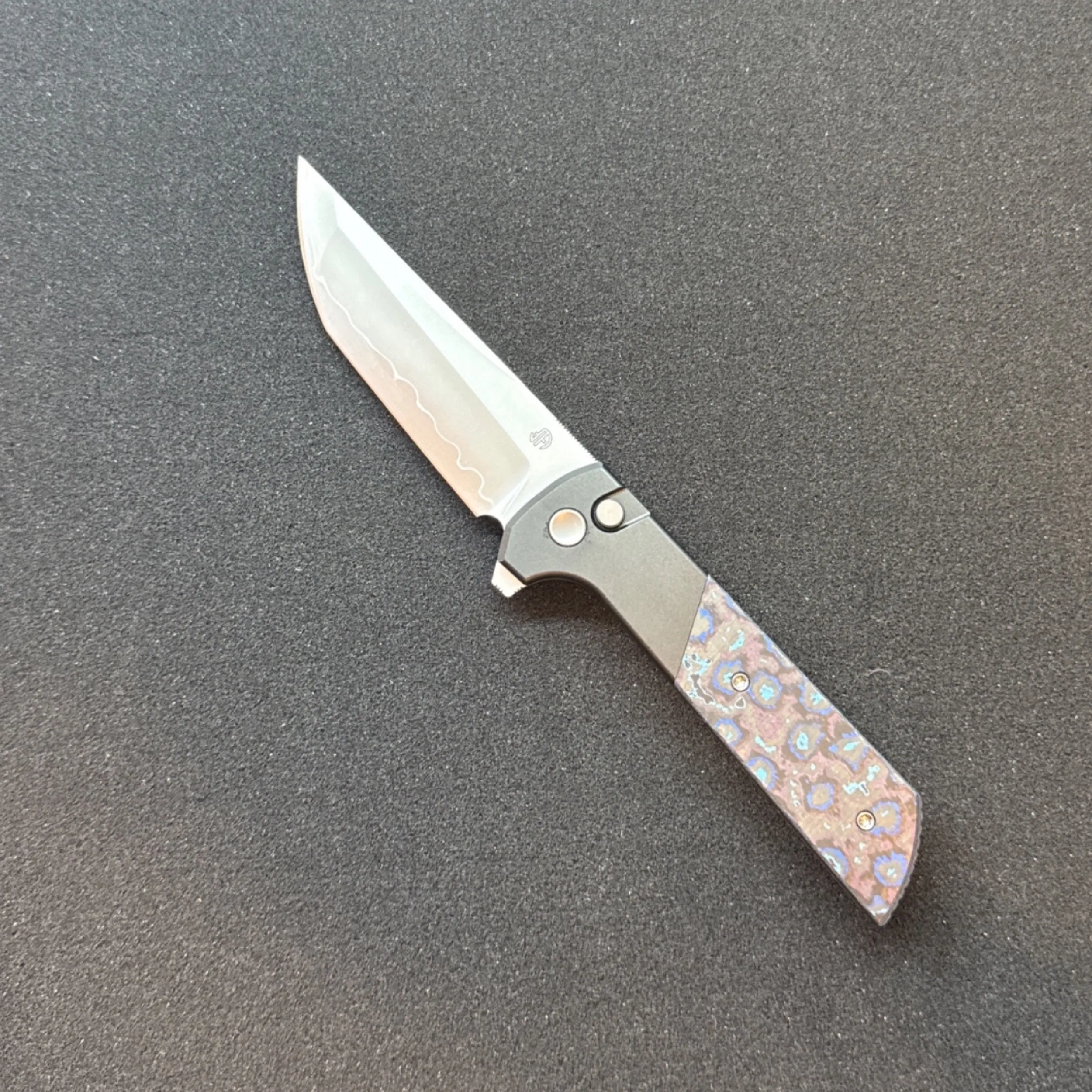 Bladebinge - North Mountain Blade Blue Galaxy Chop 2