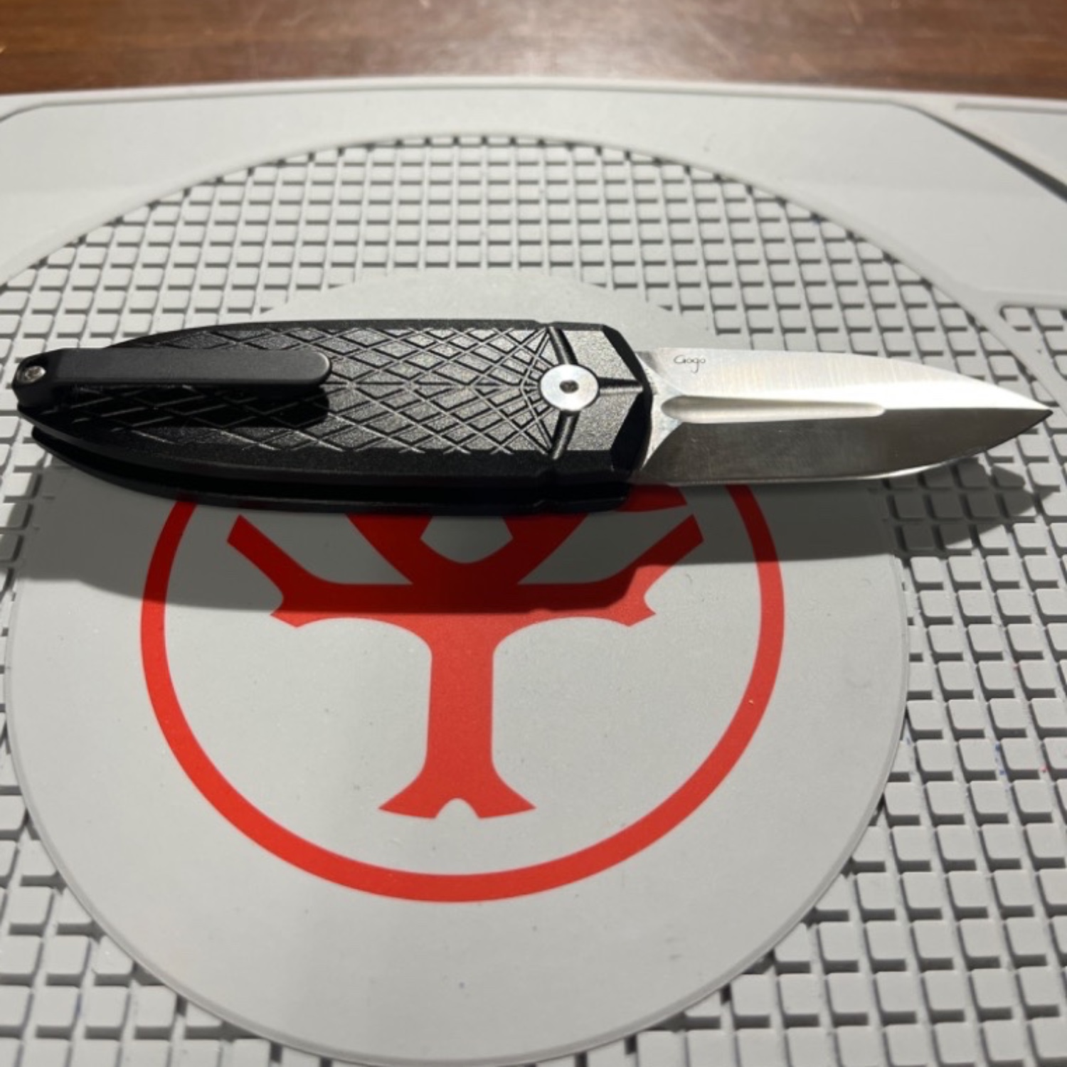 Bladebinge - CRKT Pilar drop point, CRKT Pilar mini cleaver, Bestech ...