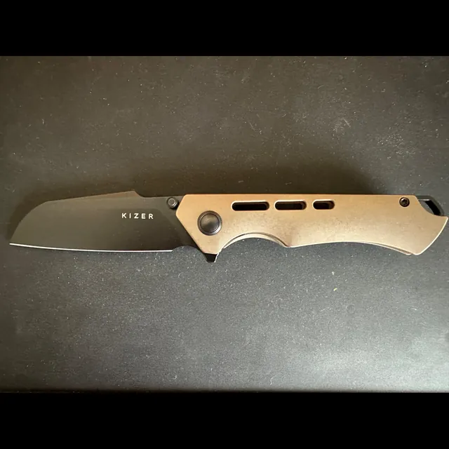 Bladebinge - Kizer Crest Gecko Customz edition shipping included.