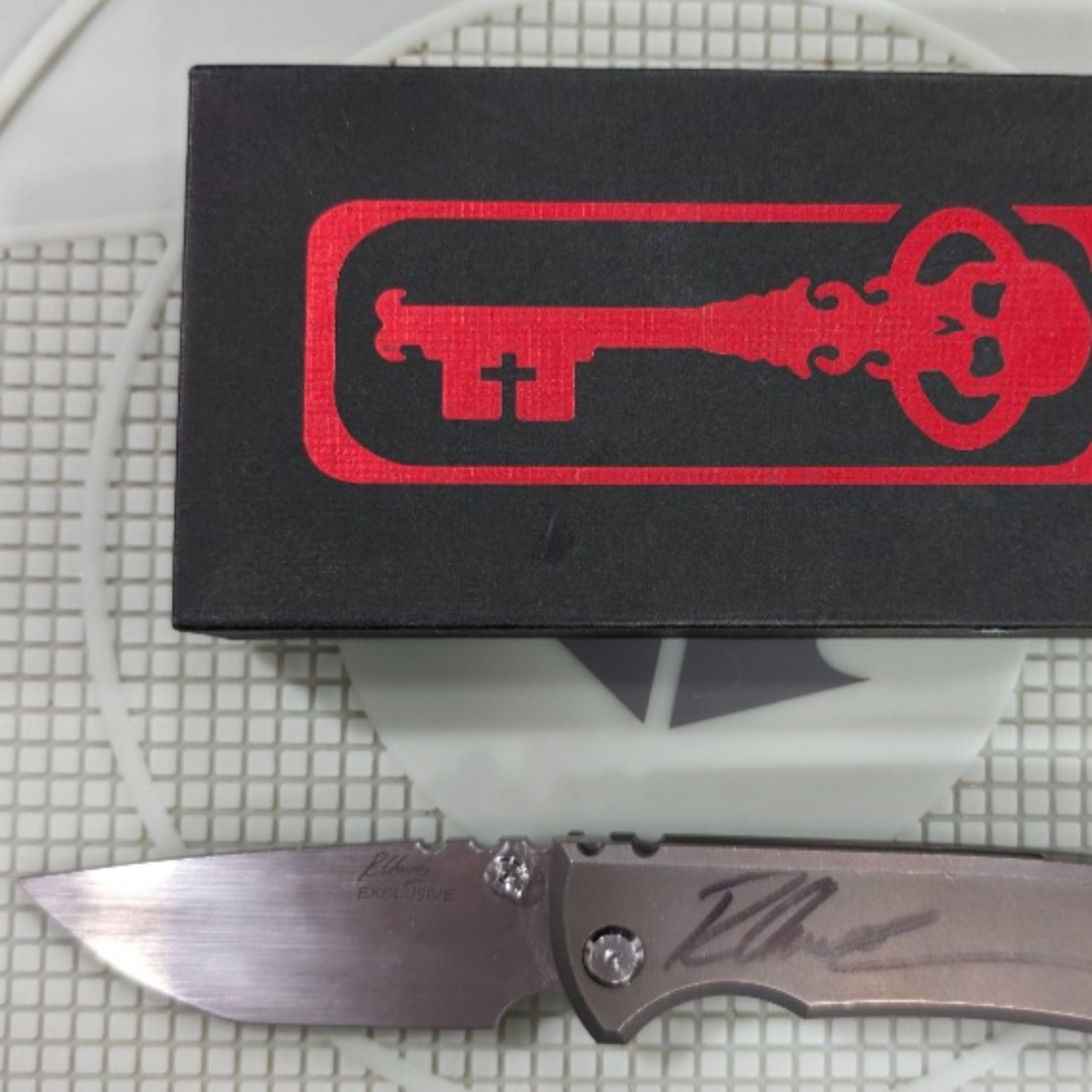 Bladebinge *Signed* Chaves Redencion Street Exclusive Chisel grind