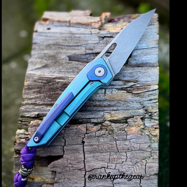 Bladebinge - VK-Void Vulpex design custom folder