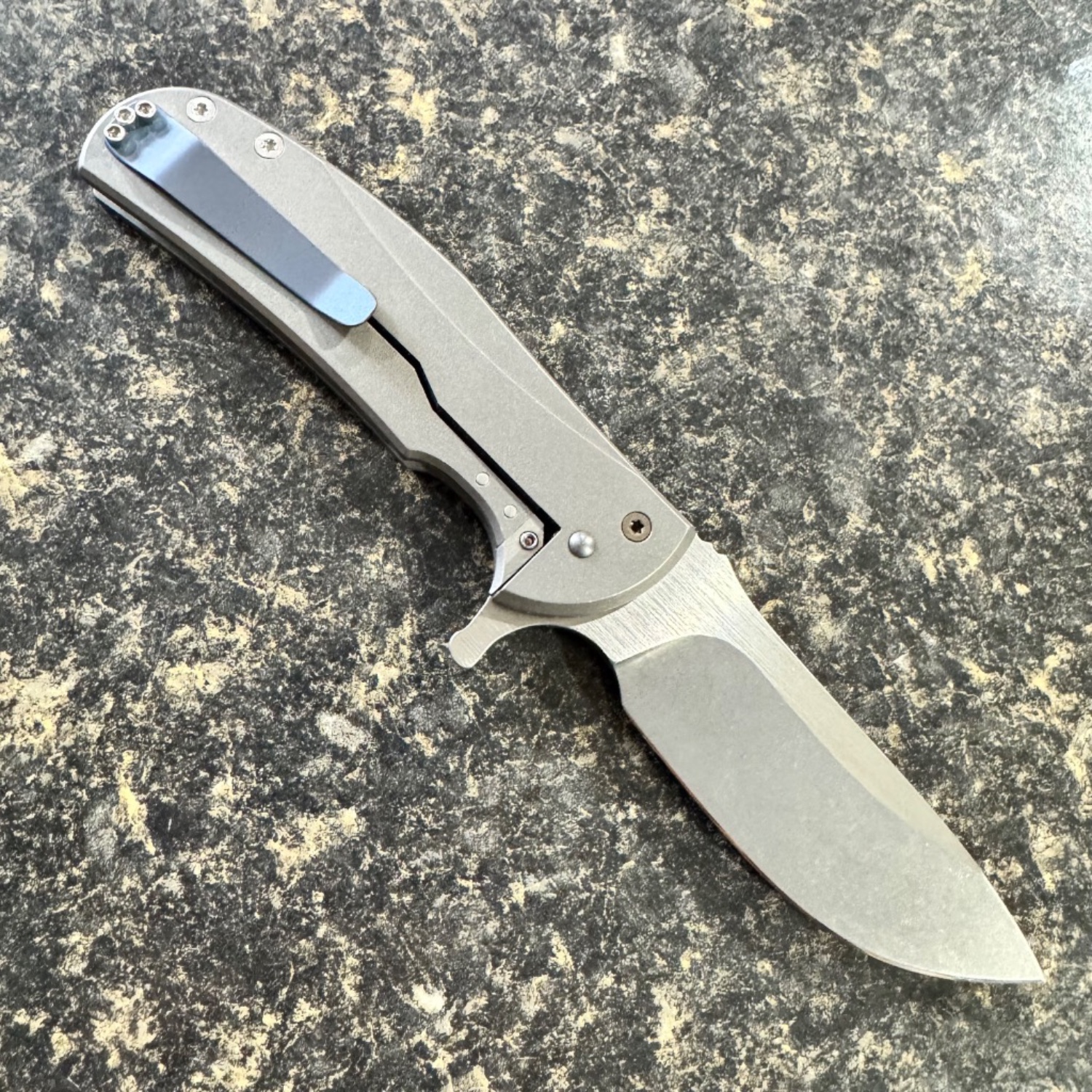Ferrum Forge Roc Bladebinge - Ferrum Forge Ferox