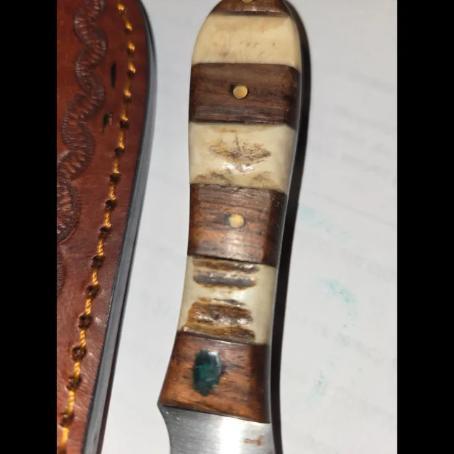 Bladebinge - Fixed-blade hunting knife with wood and bone handle and ...