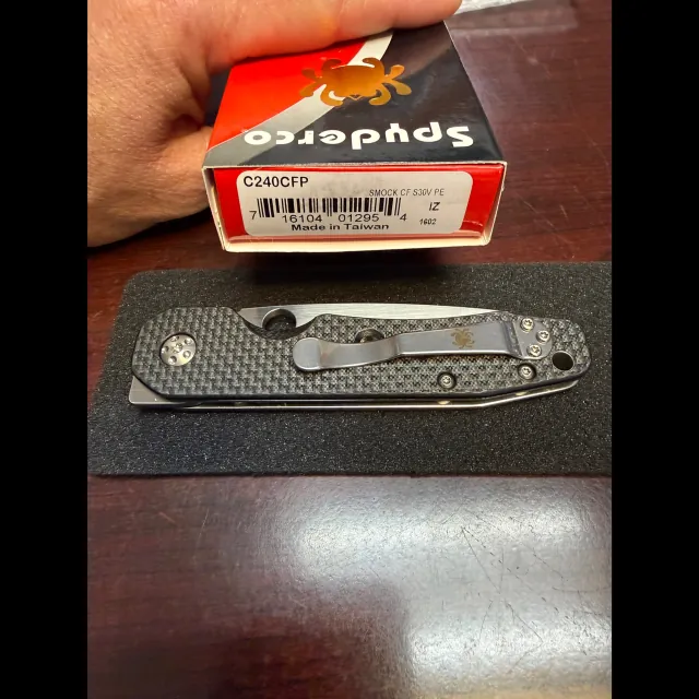 Bladebinge - Spyderco Smock Compression Lock Knife Carbon Fiber (3.3 ...