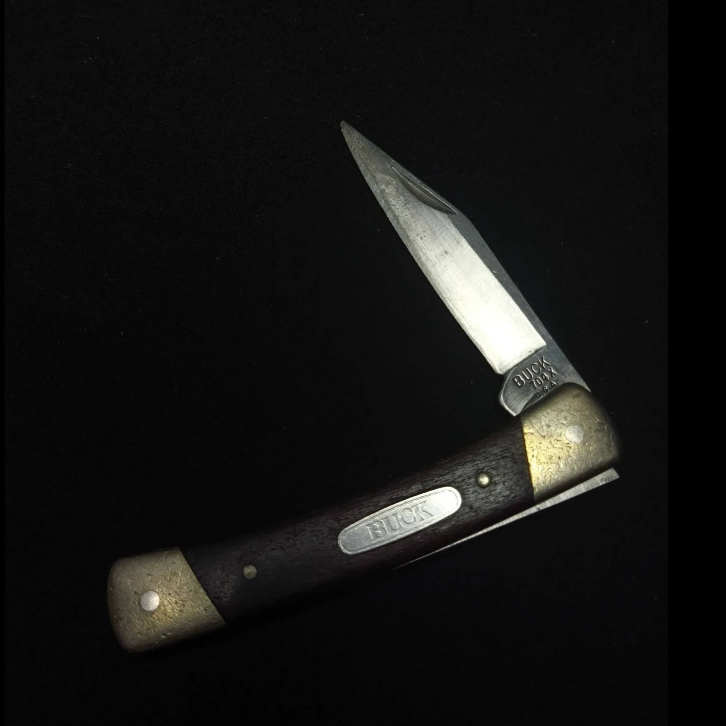 Bladebinge - Buck 704 x Maverick USA 1990