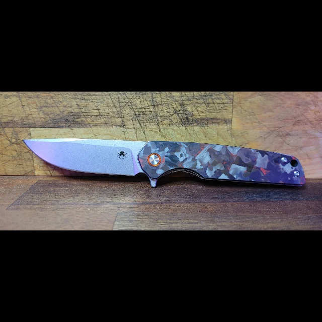 Bladebinge - Klaken Knives - Ridge - Carbon Fiber/Red