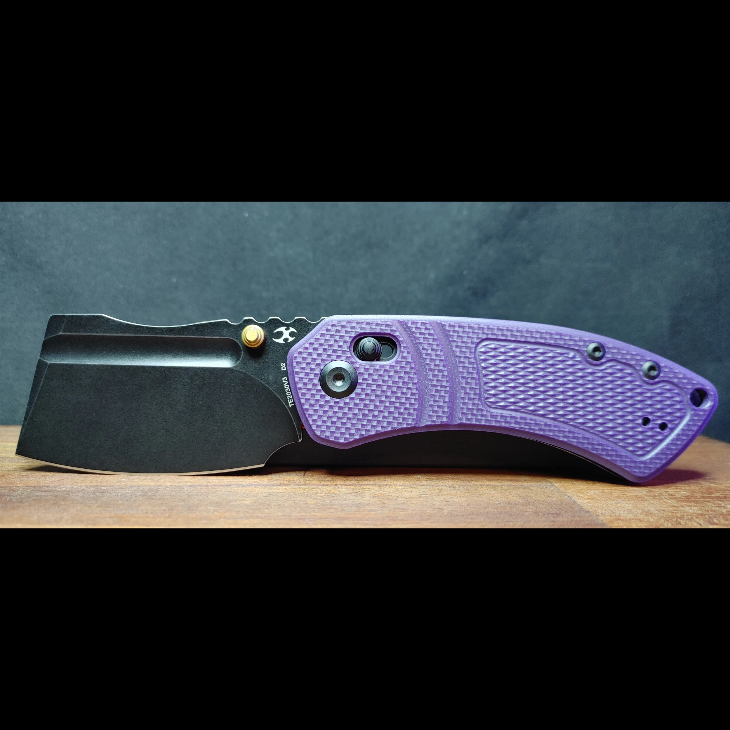 Bladebinge - KANSEPT - Korvid V - Crossbar Lock Purple G10 & D2 Blade