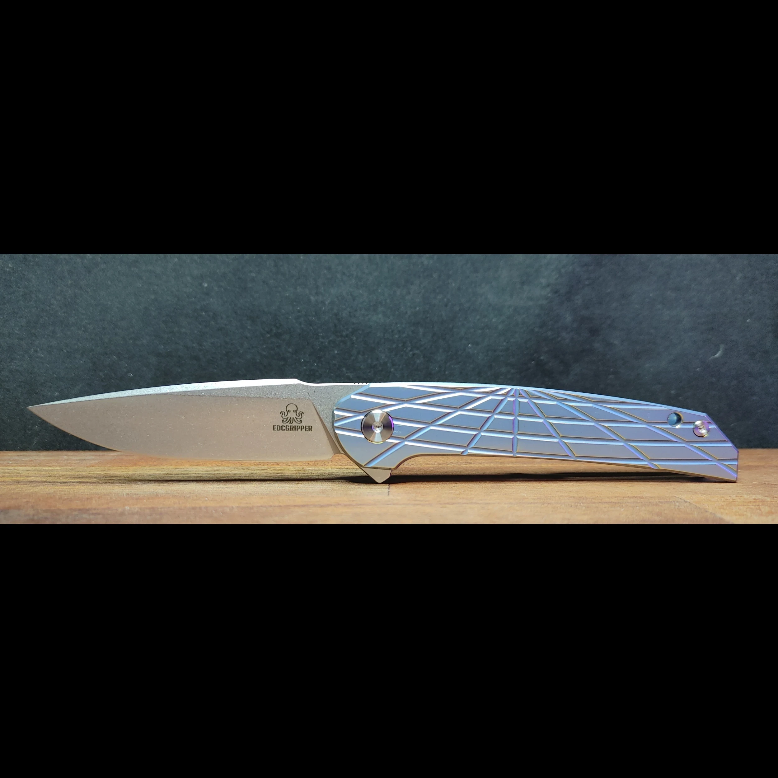 Bladebinge - EDC Gripper - Rift - titanium (color changing
