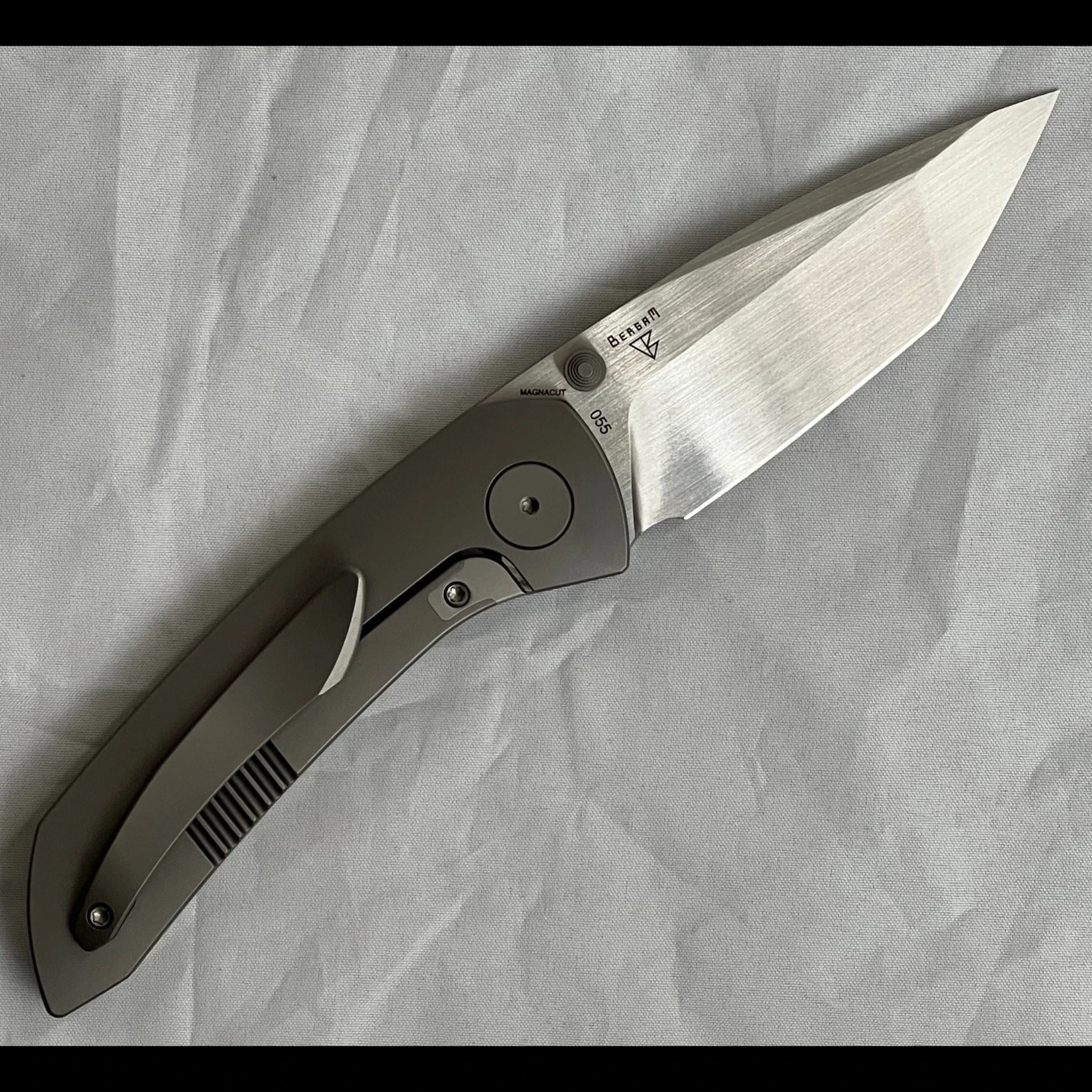 Bladebinge - Dalibor Bergam Asgard Titanium Integral Handle & Hand