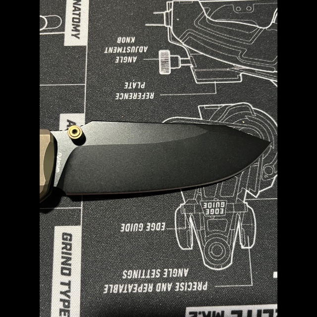 Bladebinge - Flytanium Beef