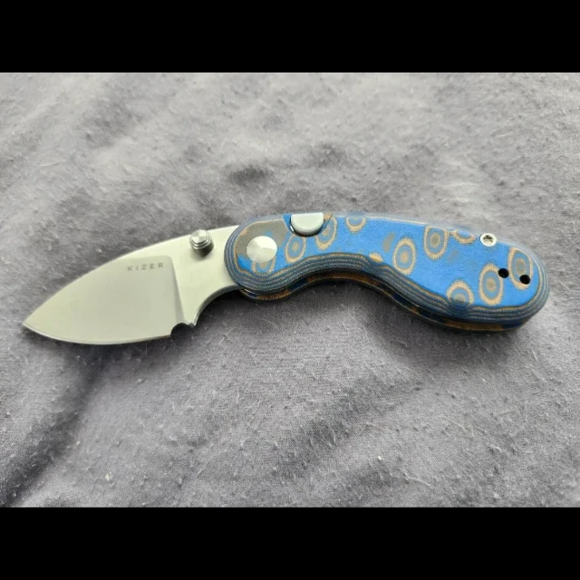 Bladebinge - Kizer Microbe... unique pattern on this one, rare as far ...