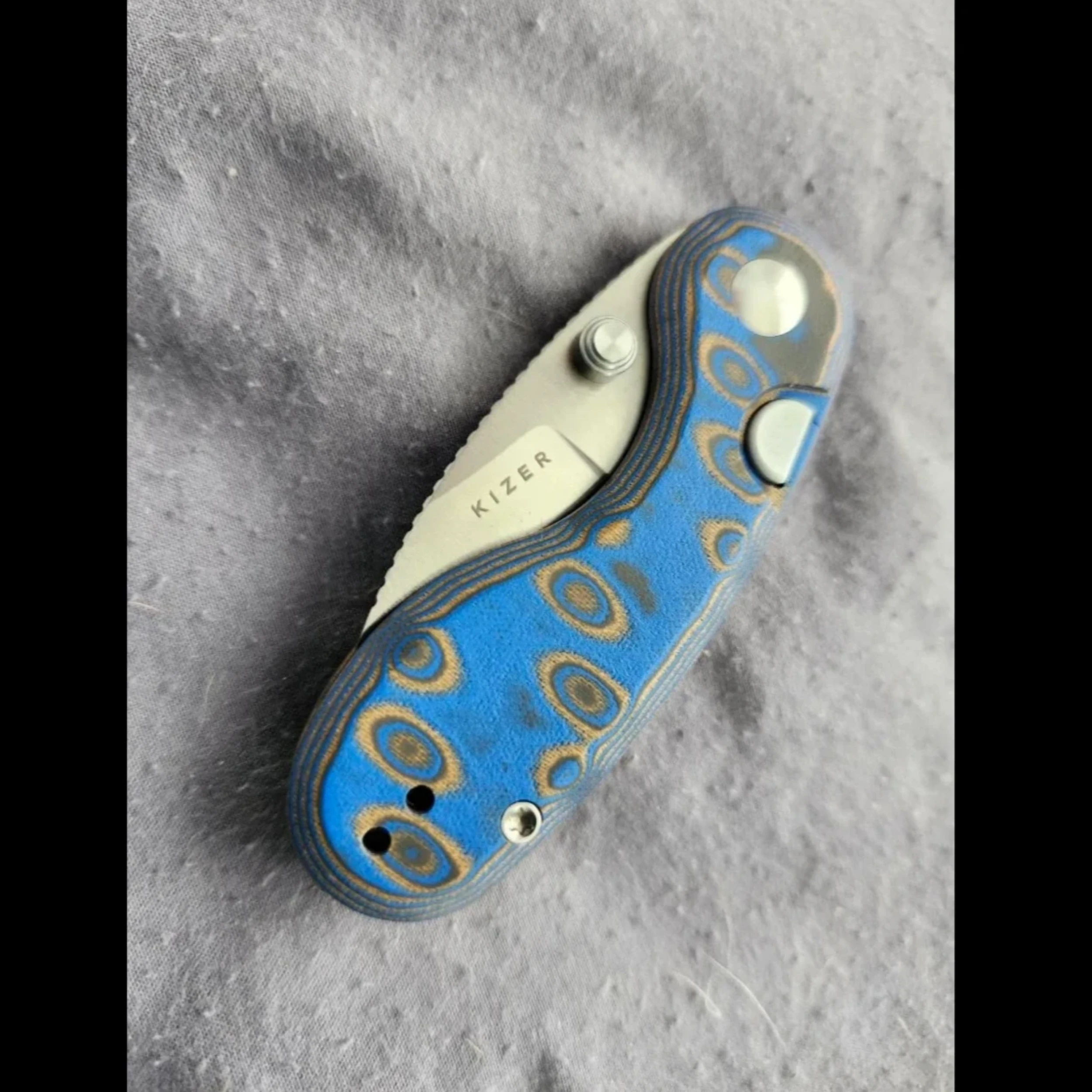 Bladebinge - Kizer Microbe... unique pattern on this one, rare as far ...