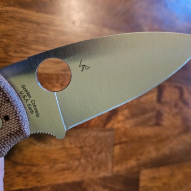 Knafsale Spyderco Shaman Sprint Z wear. Micarta