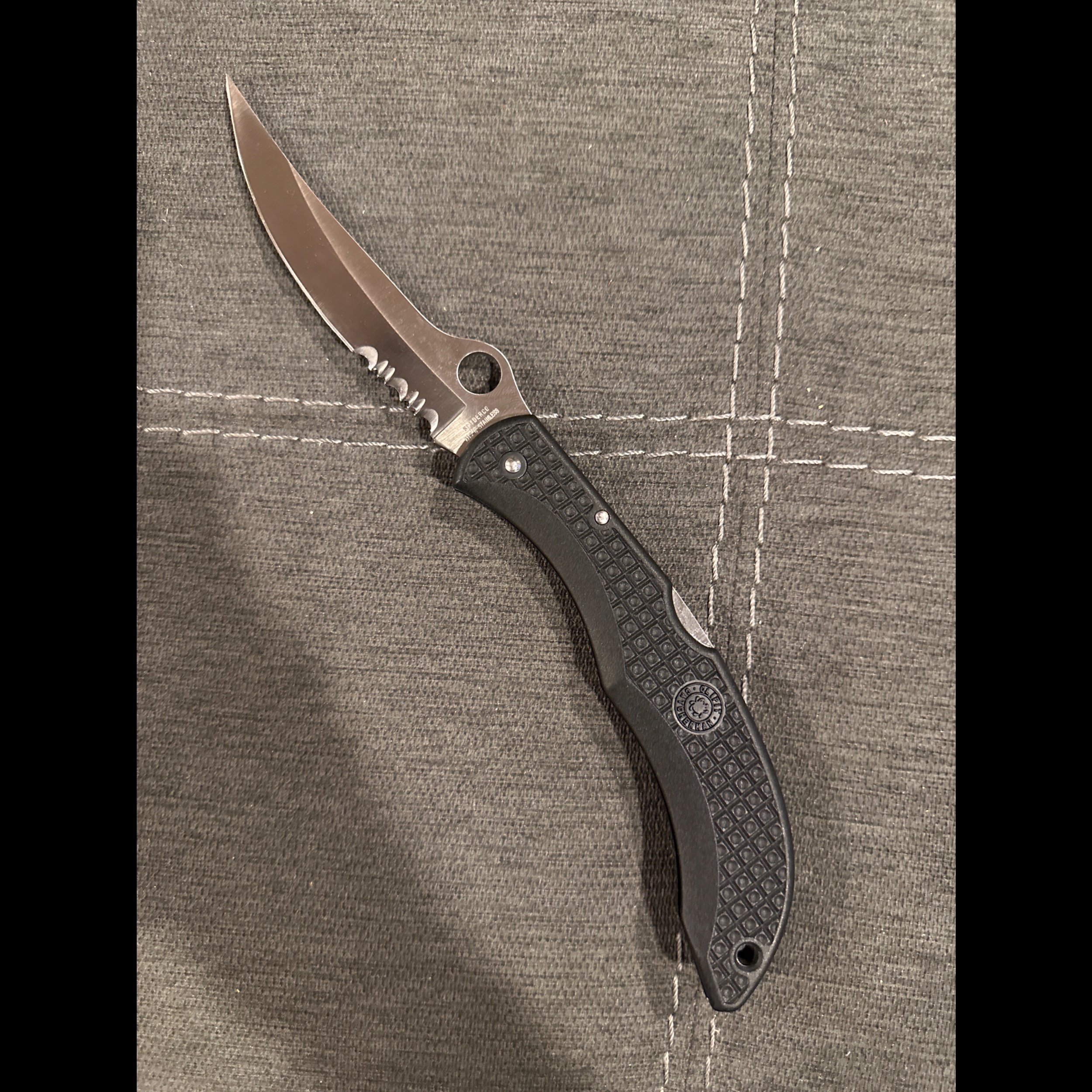 Bladebinge - Vintage Spyderco C17PSBK Catcherman Knife. 