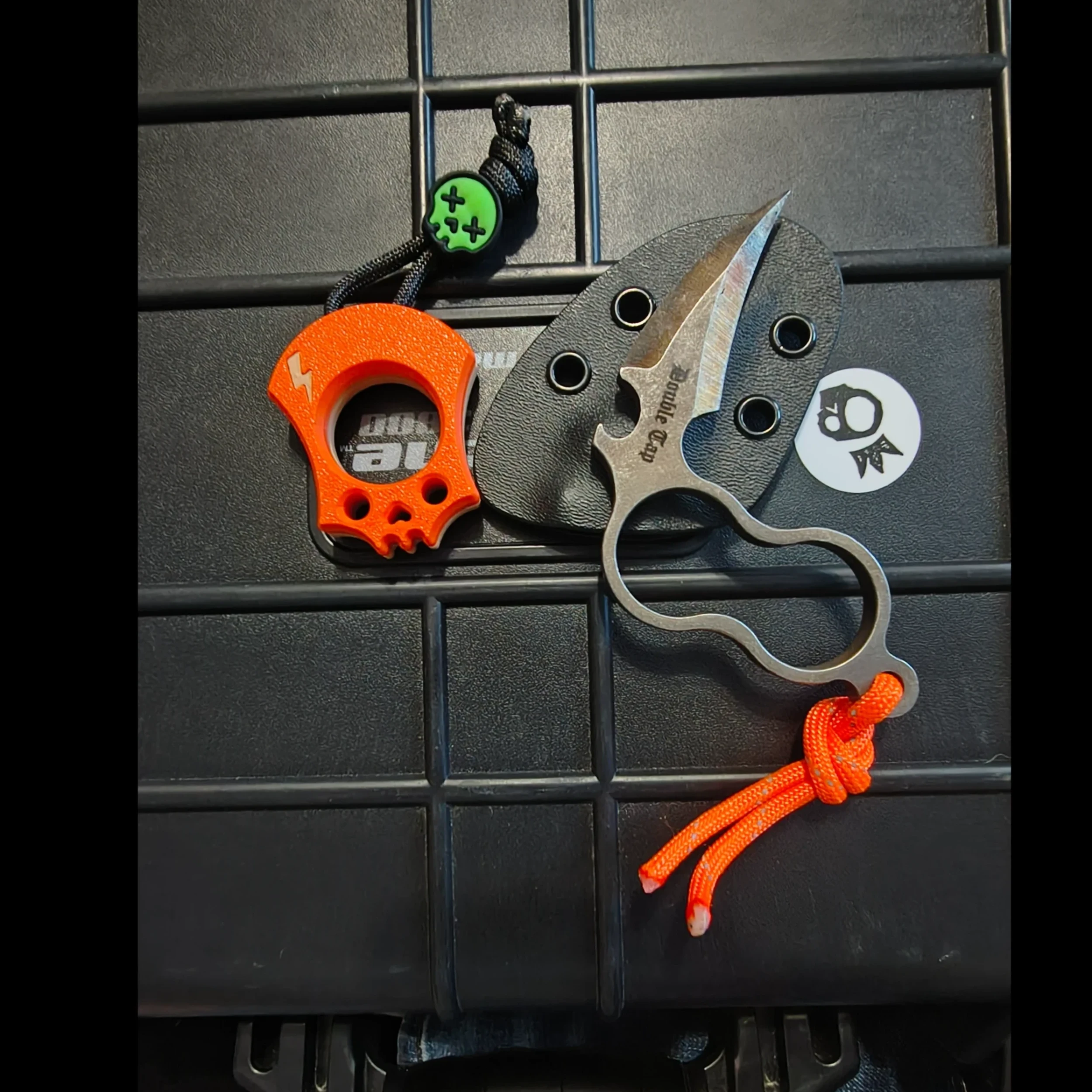 Bladebinge - Bald Man knife and tool double tap with wkrmn mystery