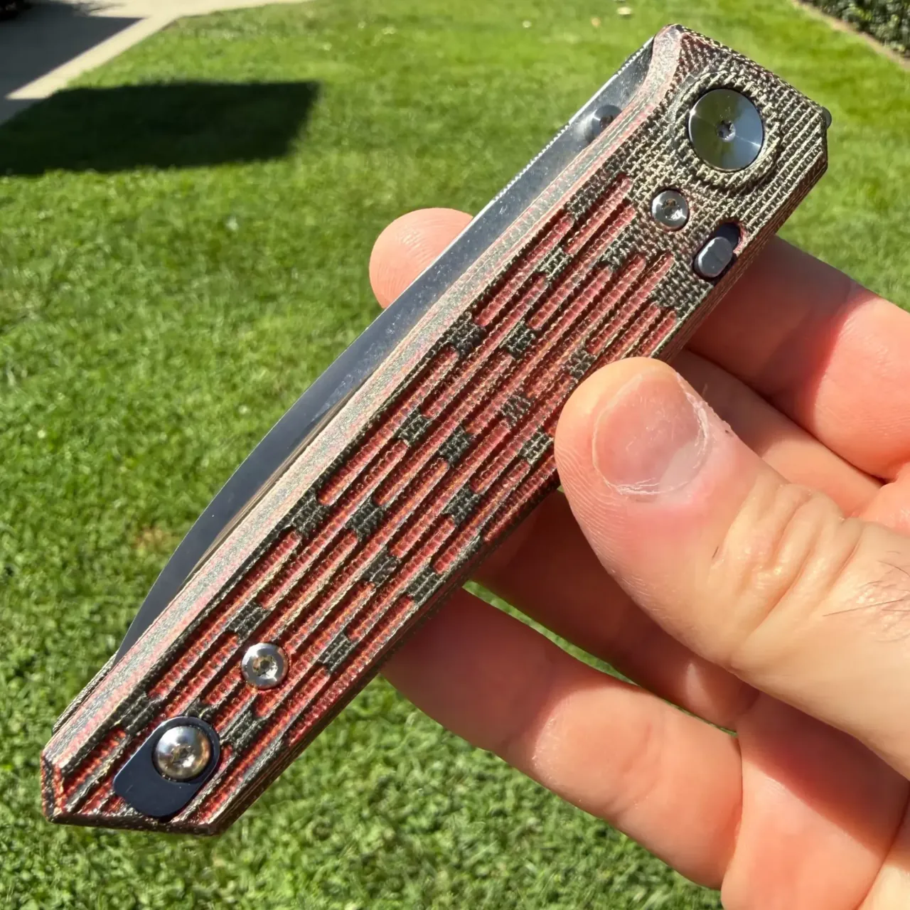 Bladebinge - Reate PL-6 pivot lock in beautiful red/black micarta LNIB