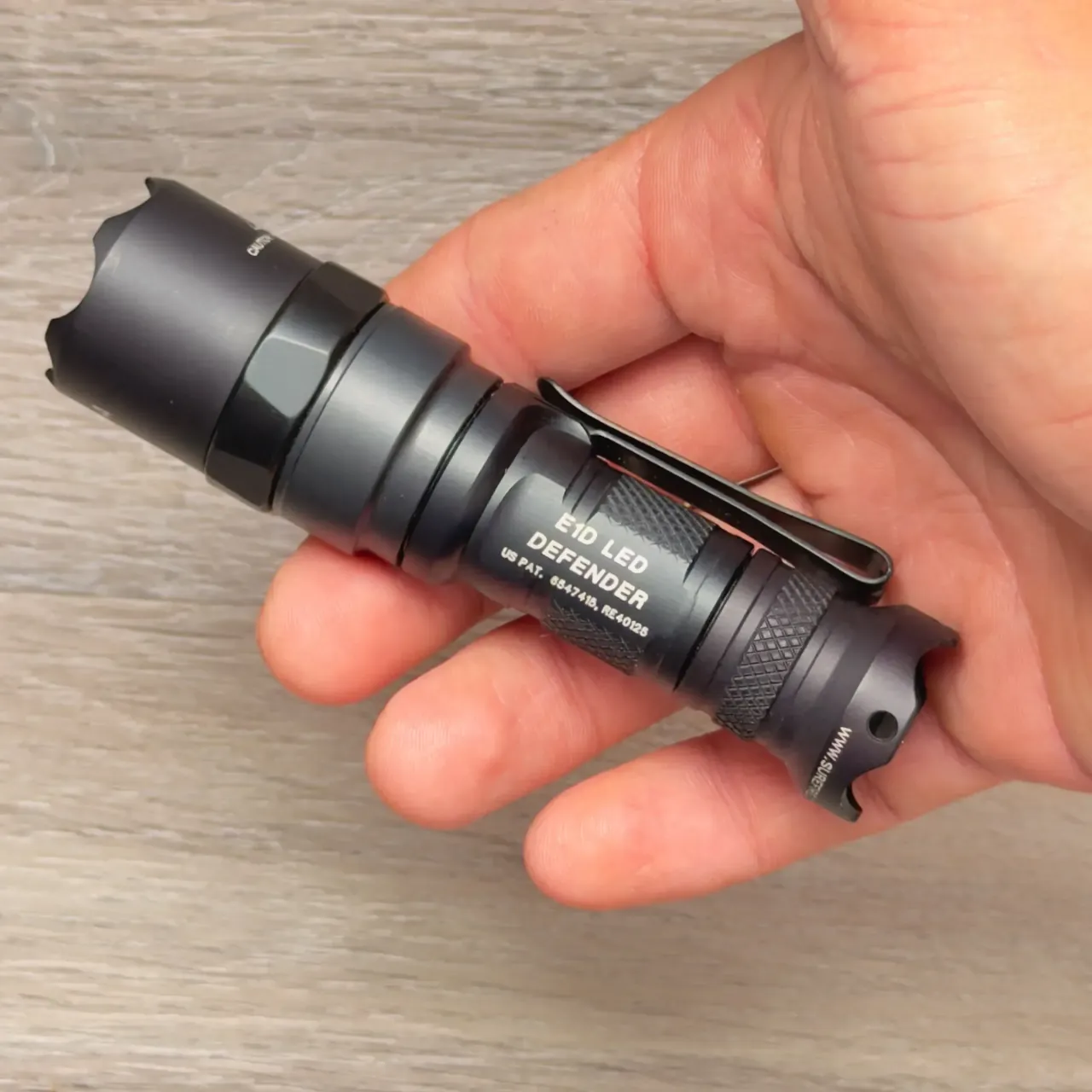 Bladebinge - SureFire E1D LED Defender - discontinued