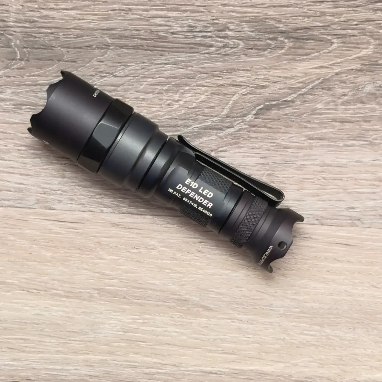 Bladebinge - SureFire E1D LED Defender - discontinued