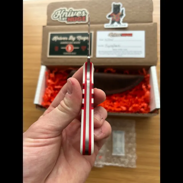 Bladebinge - Knives by Nuge KBN Candy Cane Chickpea - Flying Shark