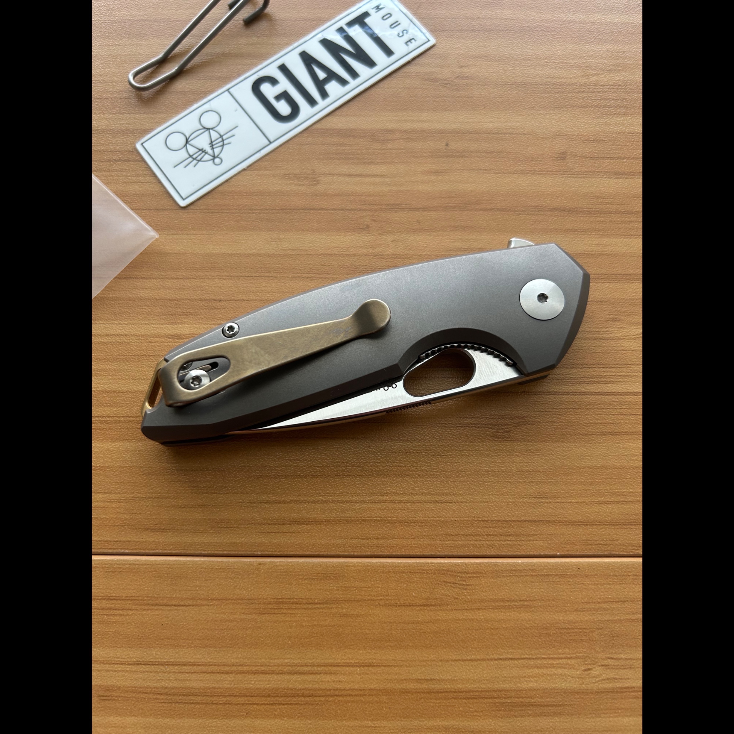 Bladebinge - GiantMouse ACE Tribeca - Titanium - Satin MagnaCut w