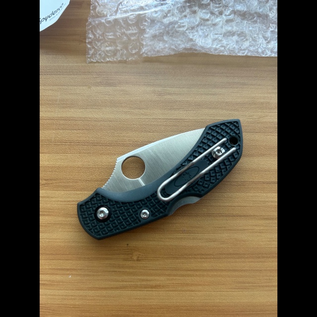 Bladebinge - Spyderco #001V Dragonfly 2 C28PGRE2 - British Racing