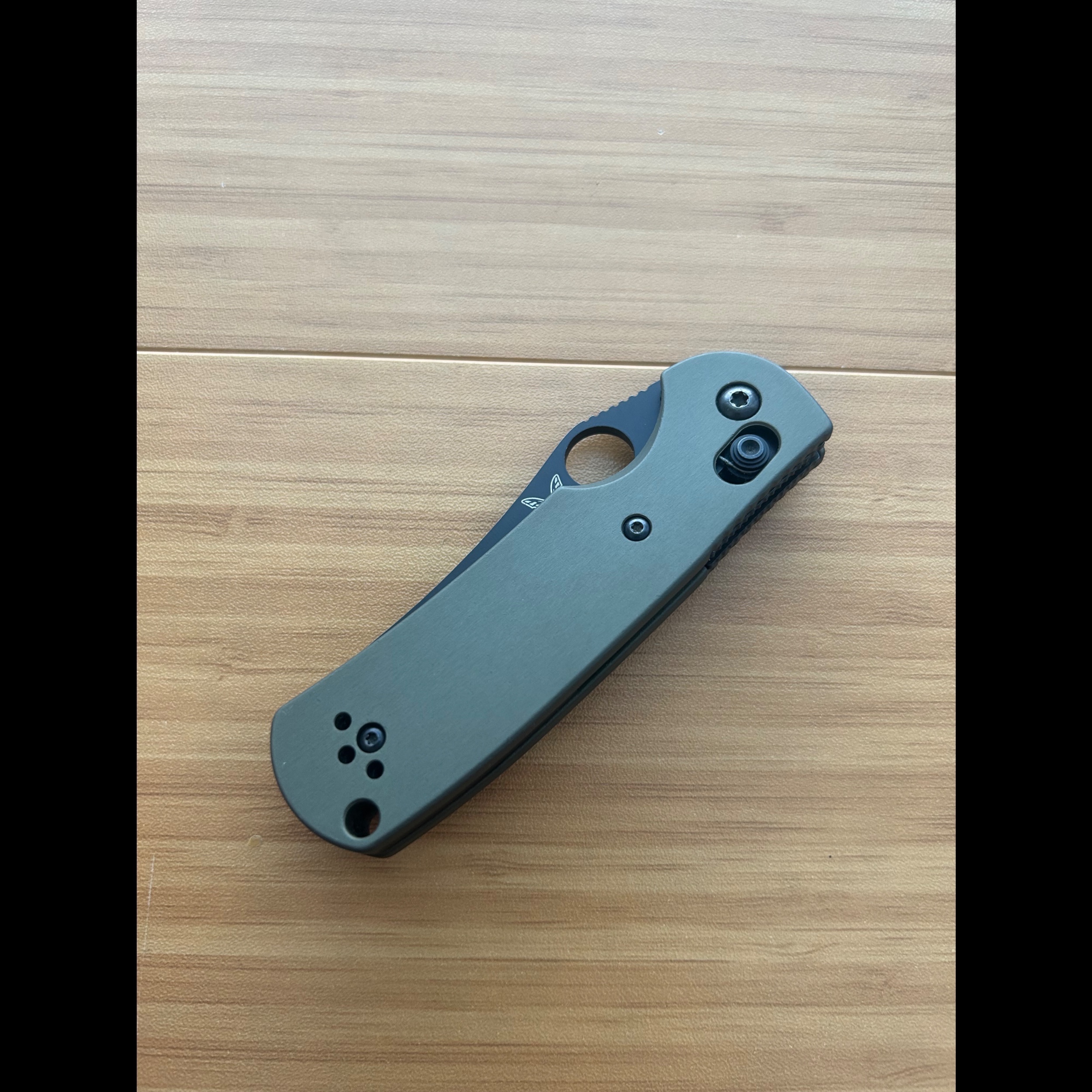 Bladebinge - Benchmade 555 Mini Griptilian - OD Green AWT Aluminum