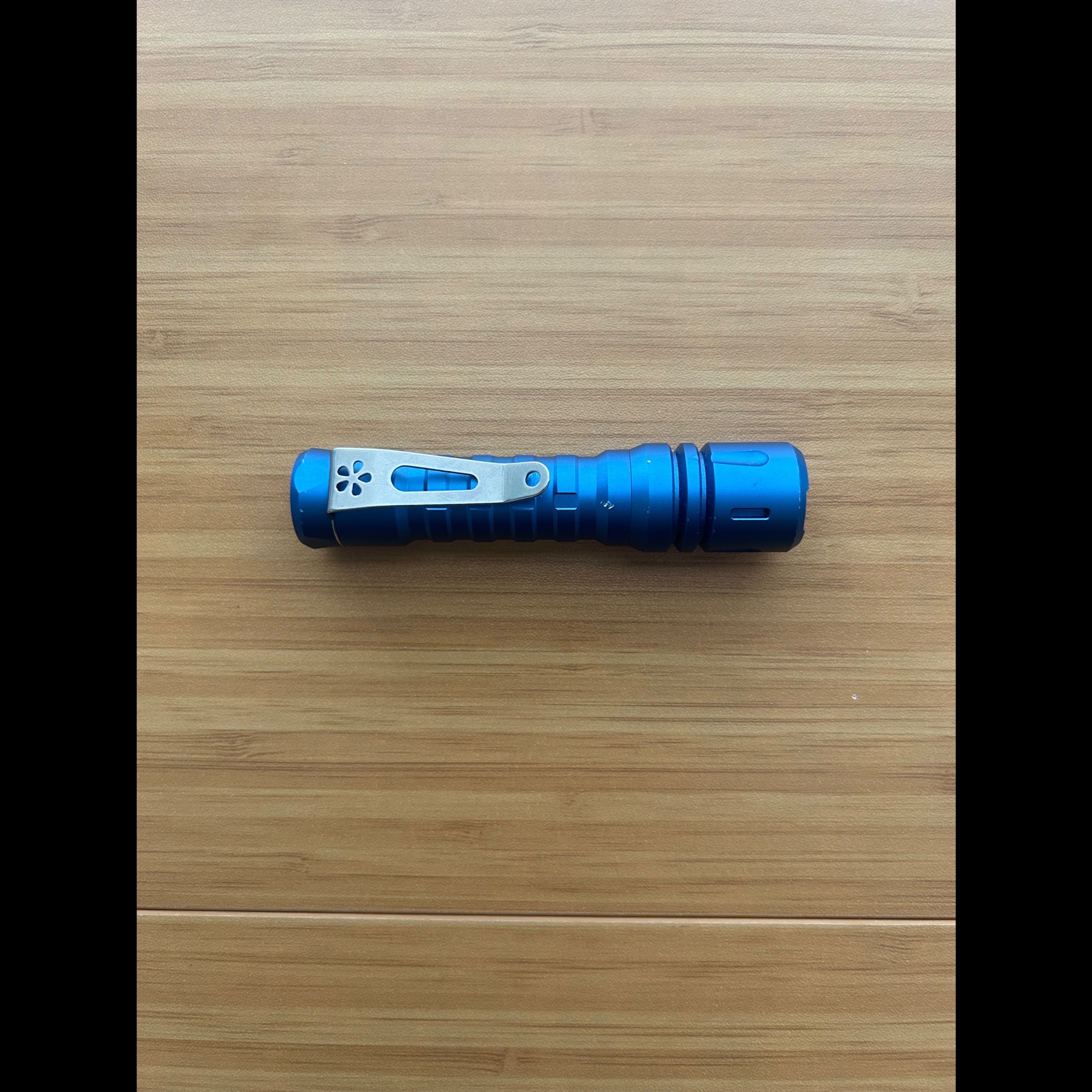 Bladebinge - ReyLight LanApple Flashlight - Blue Aluminum - Nichia