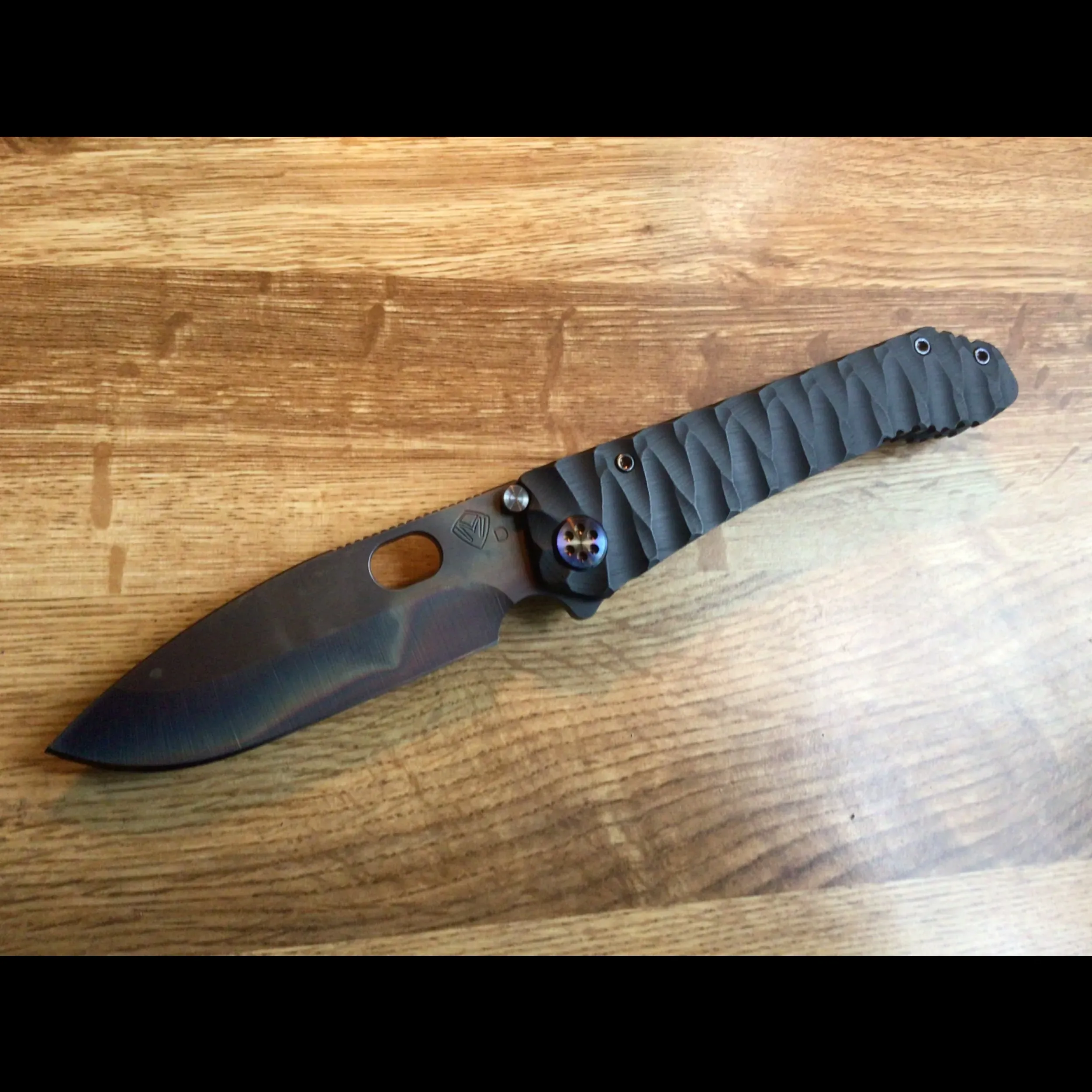 W.D様 Bladebinge - Medford 187 Vulcan Drop Point Predator Titanium D.L.C.