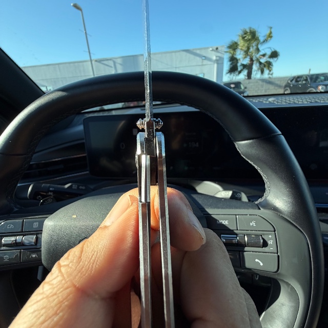 Bladebinge - 🔥🔥 Brown Knives Cortex Mini MagnaCut Blade Milled Titanium ...