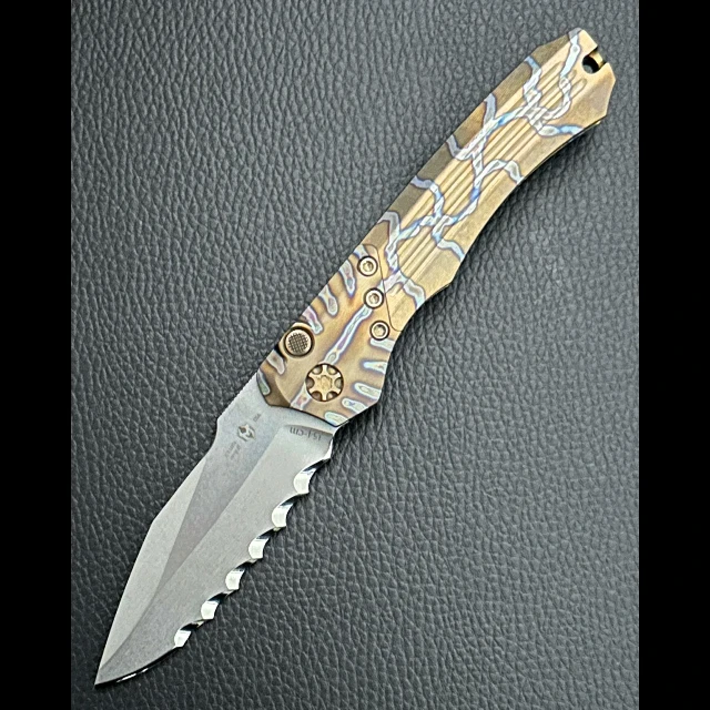 Bladebinge - Heretic Flamed Ti Wraith Custom with Tom Veff Serrations S ...
