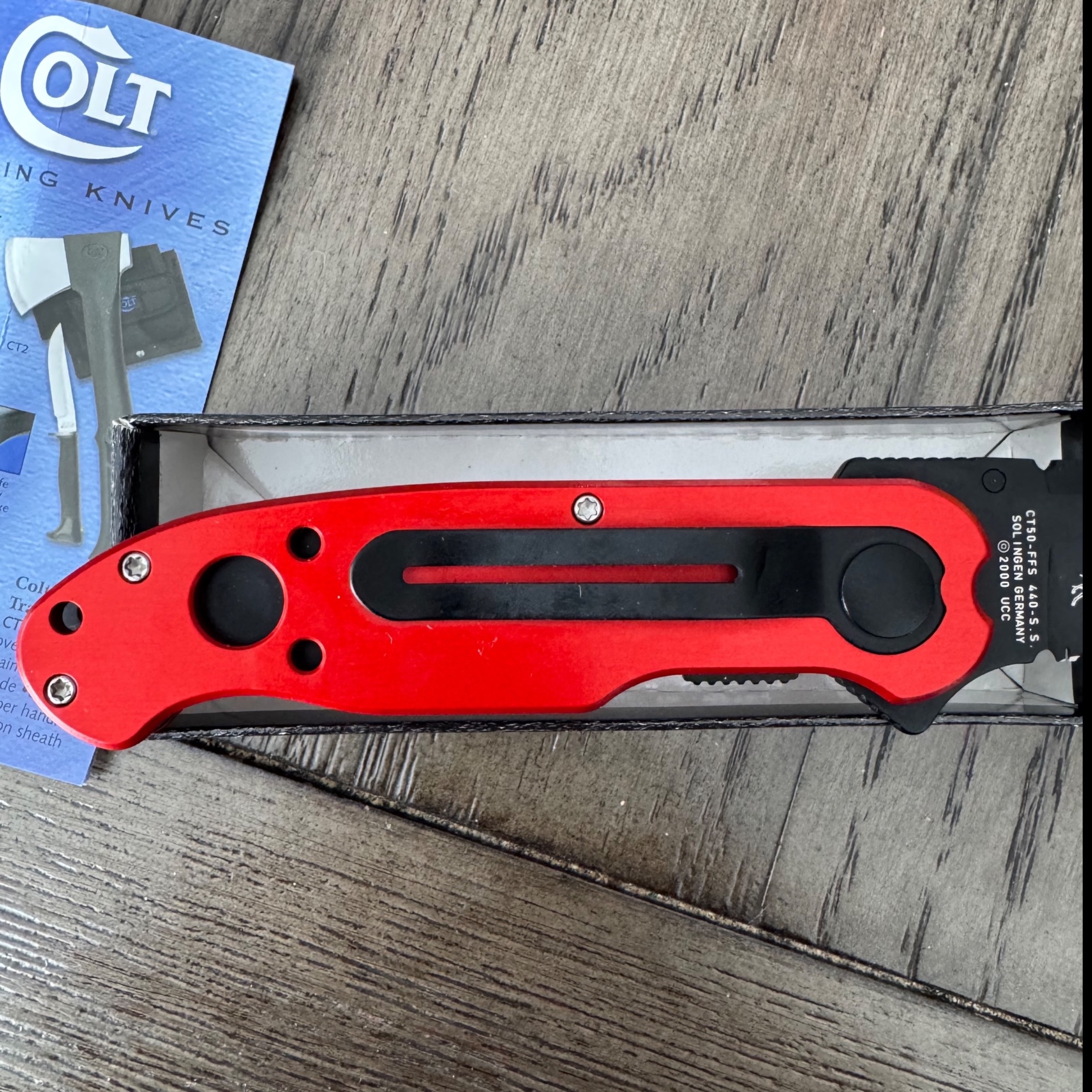 Bladebinge - Colt Firefighter w/ Tanto Blade