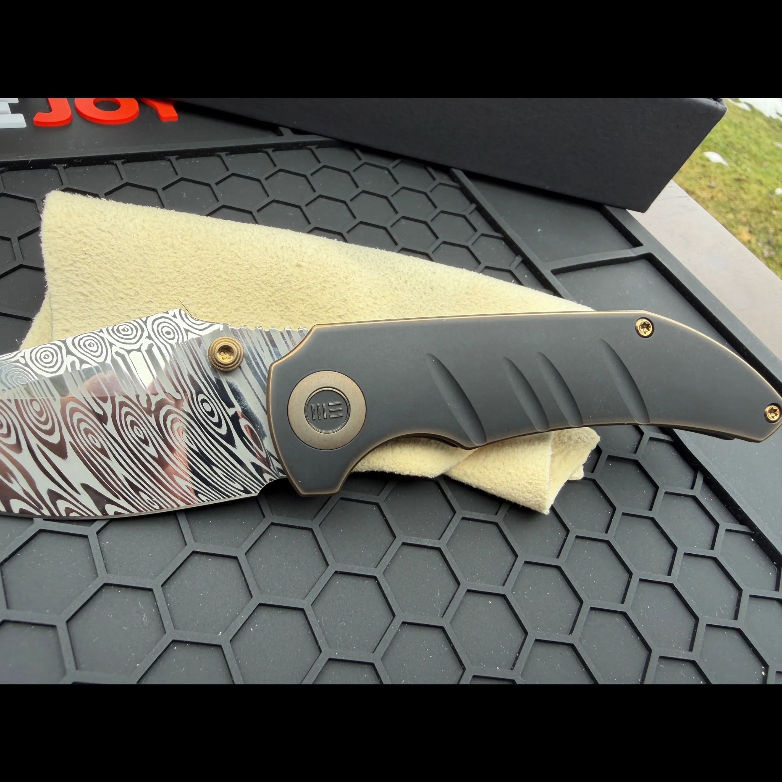 Bladebinge - We Knife Company Matt Christensen Riff-Raff
