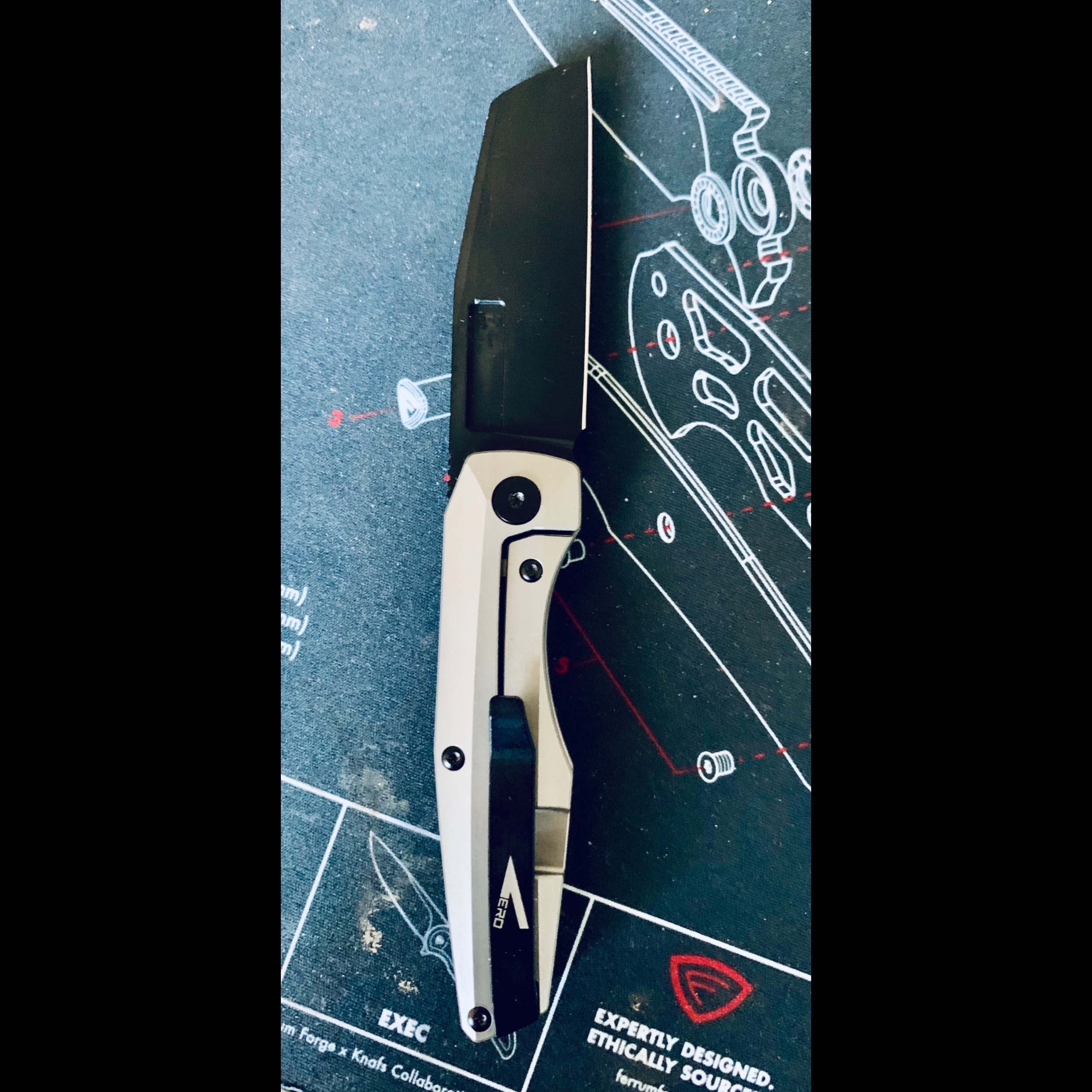 Bladebinge - Vero Axon Mini Frame Lock Gen2 DLC Blade SW Titanium ...