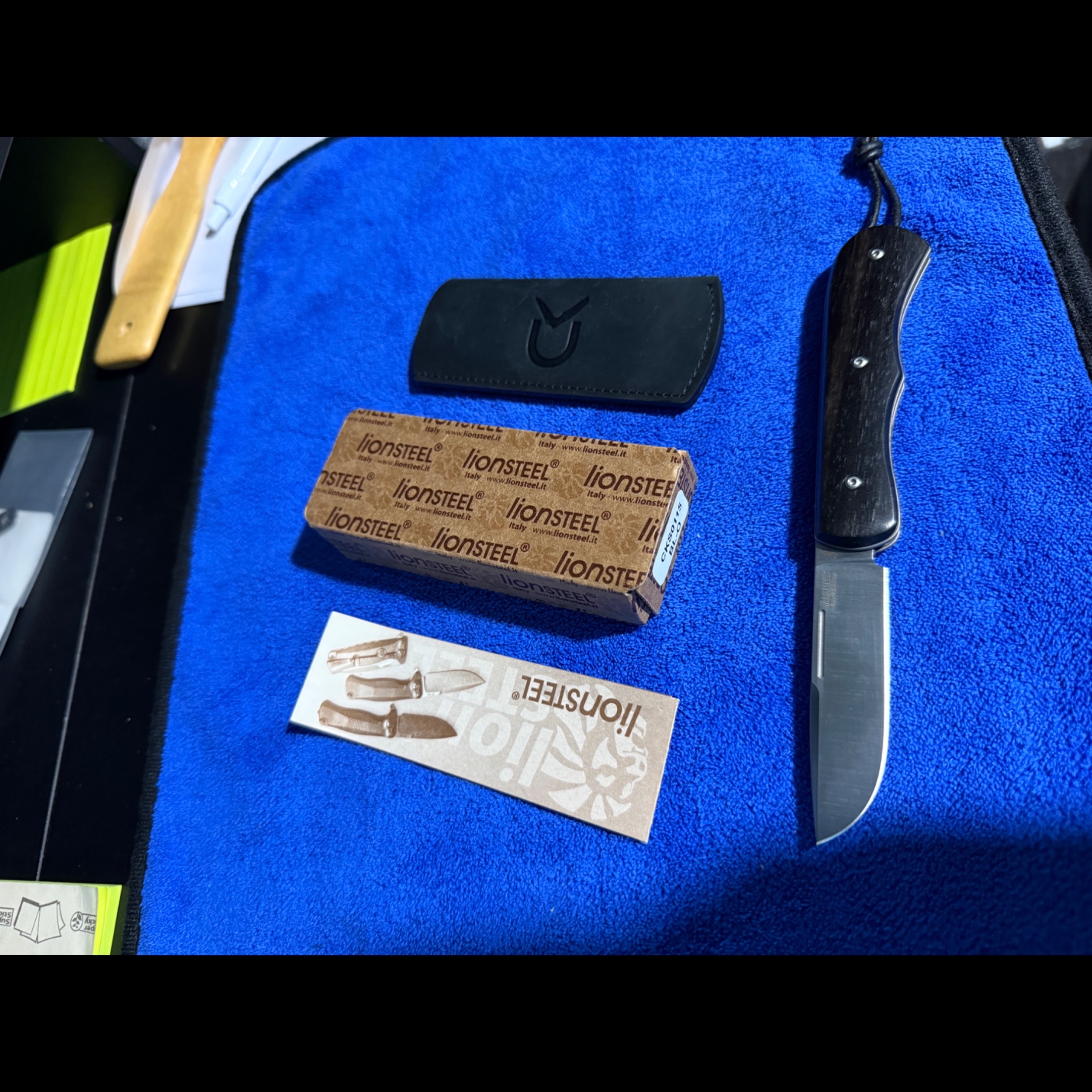 Bladebinge - LionSteel Bolus Drop Point Jack Ebony Wood Handles M390 Steel