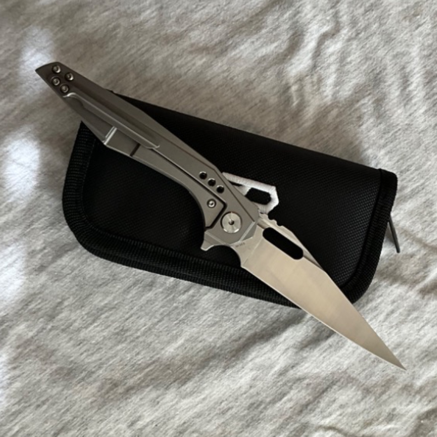 Bladebinge - Bestech Malware - BT1902A Malware Framelock Flipper Knife