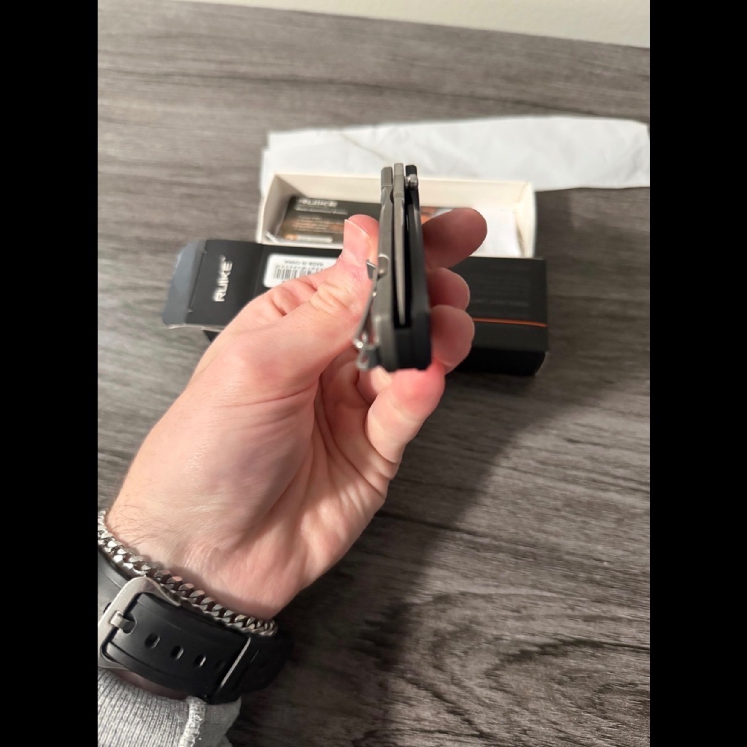 Bladebinge - Ruike M662-TZ