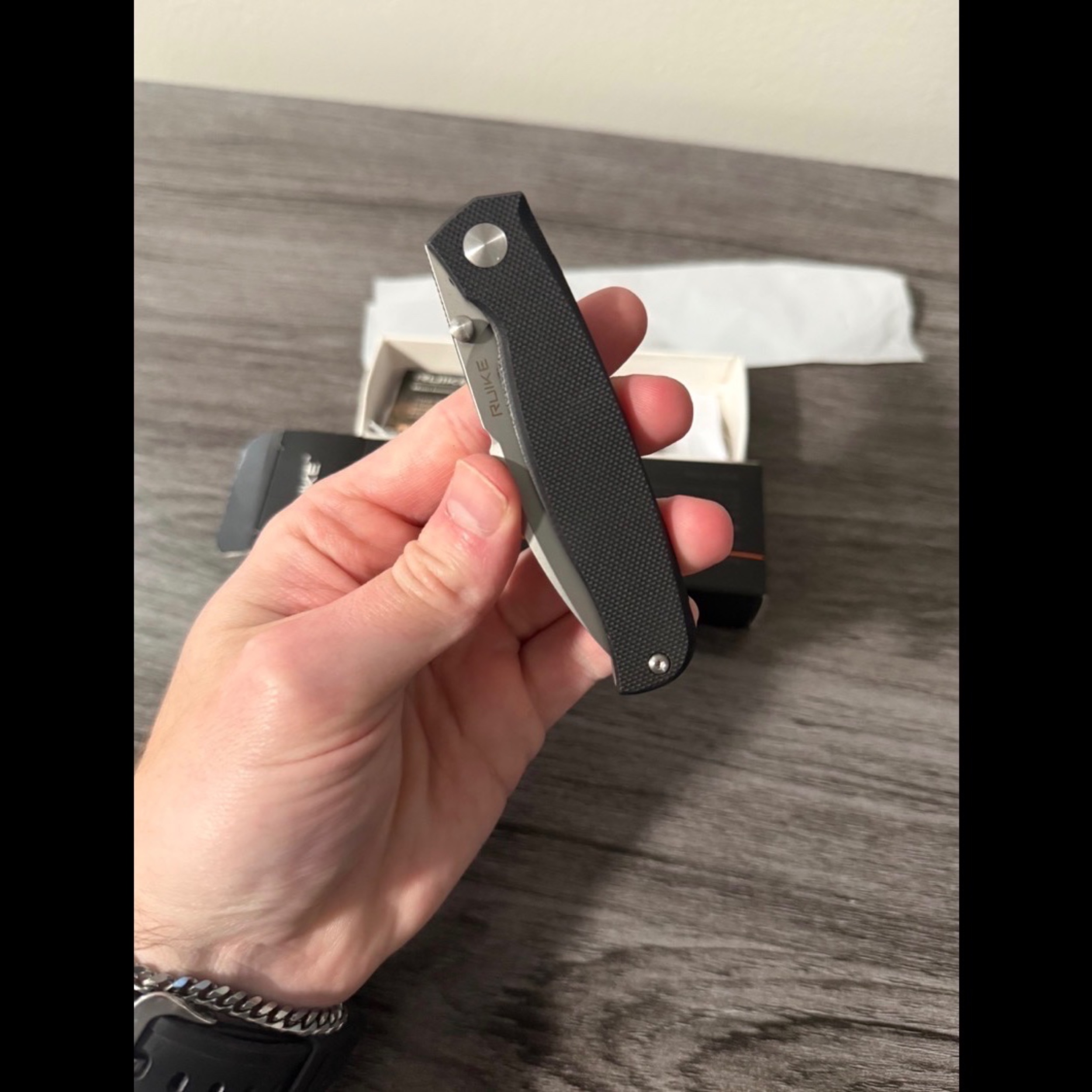 Bladebinge - Ruike M662-TZ